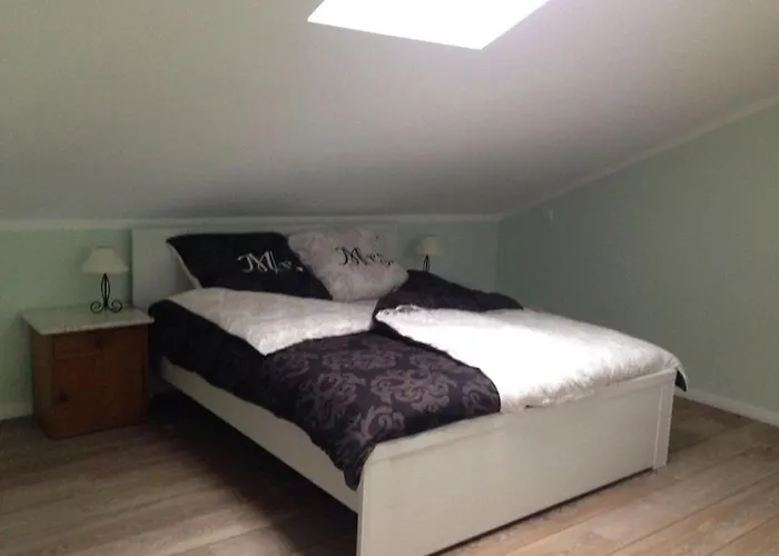 Ebert's Hof Lägenhet Pirow